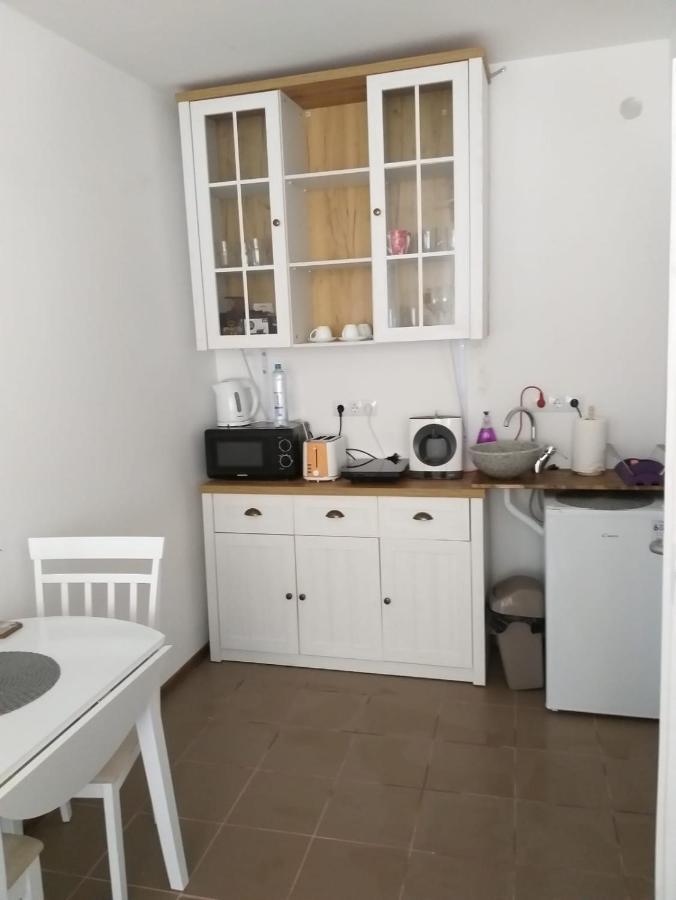 Sara House Lägenhet Bistriţa Exteriör bild