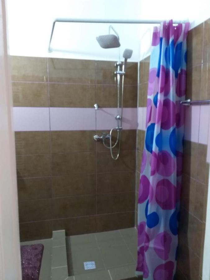 Sara House Lägenhet Bistriţa Exteriör bild